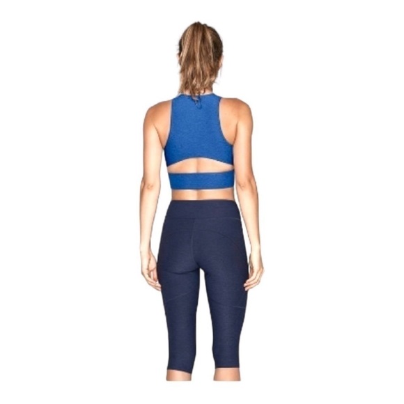 Brand new Outdoor Voices top - Picture 2 of 6